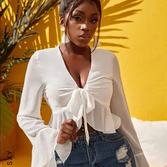 NEVER WORN long sleeve crop top - Picture 1 of 5